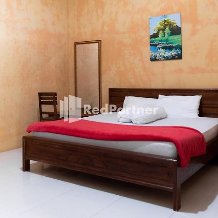 Pondok Kelapa Homestay Lampung Mitra Reddoorz Бандар-Лампунг Экстерьер фото