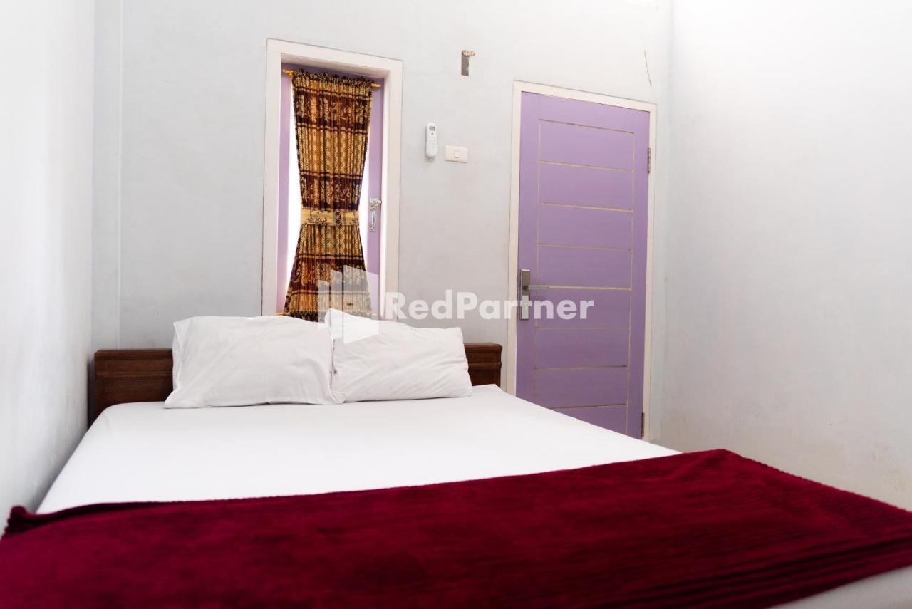 Pondok Kelapa Homestay Lampung Mitra Reddoorz Бандар-Лампунг Экстерьер фото